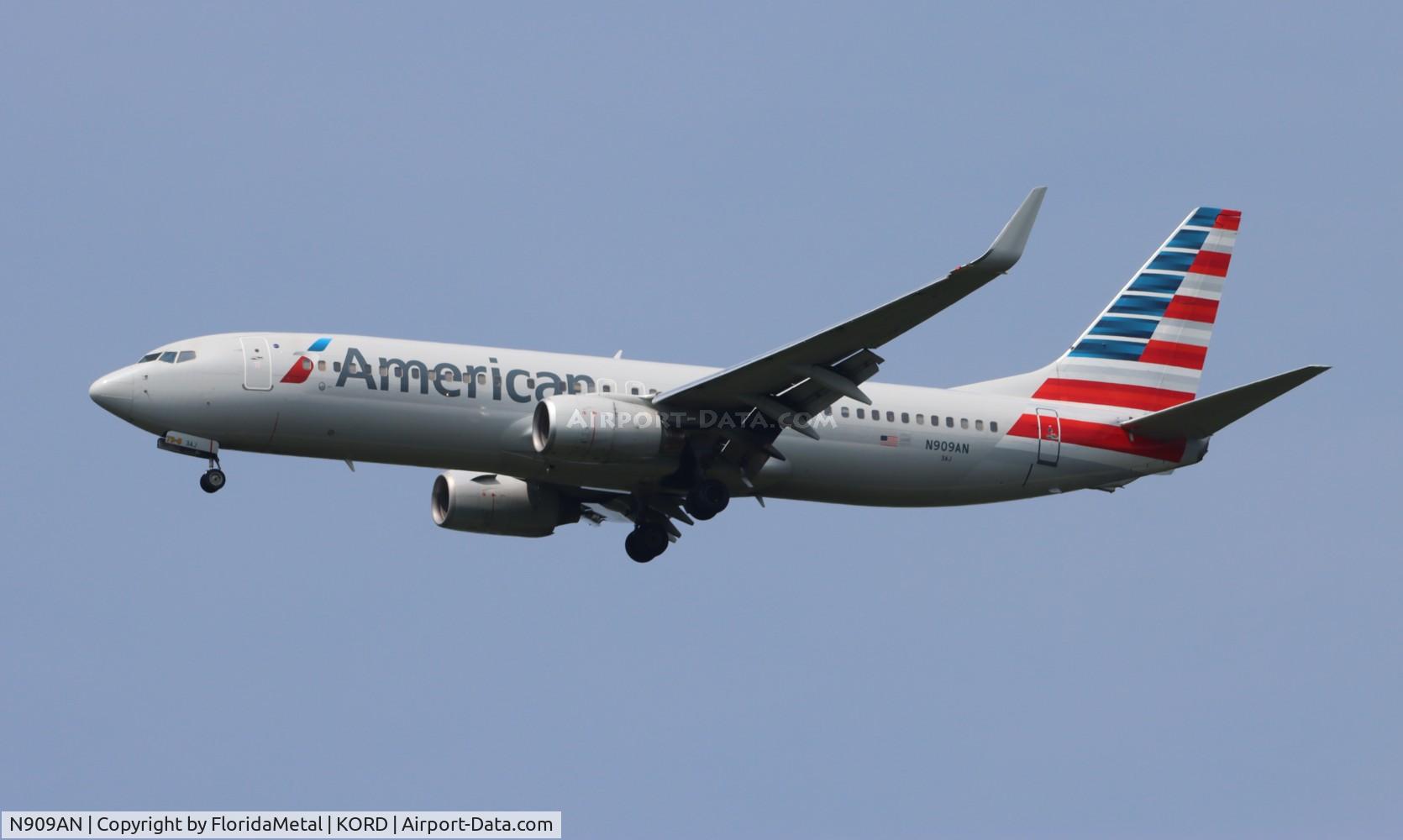 N909AN, 1999 Boeing 737-823 C/N 29511, AAL 738 zx rdu-ord