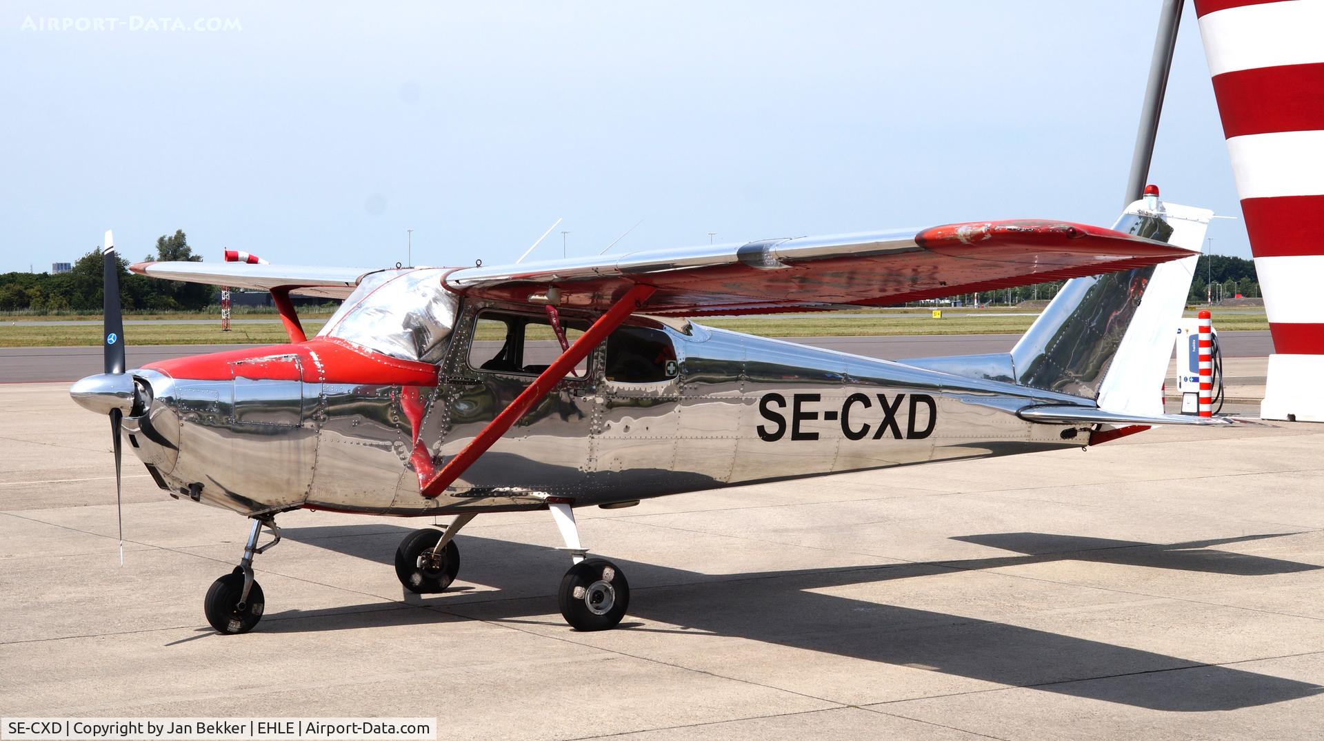 SE-CXD, 1959 Cessna 172A C/N 47193, Lelystad Airport