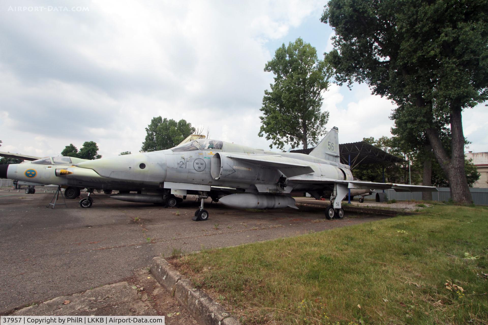 37957, Saab AJSF 37 Viggen C/N 37957, 37957 1978 Saab Viggen AJSF 37 Kbely Aviation Museum