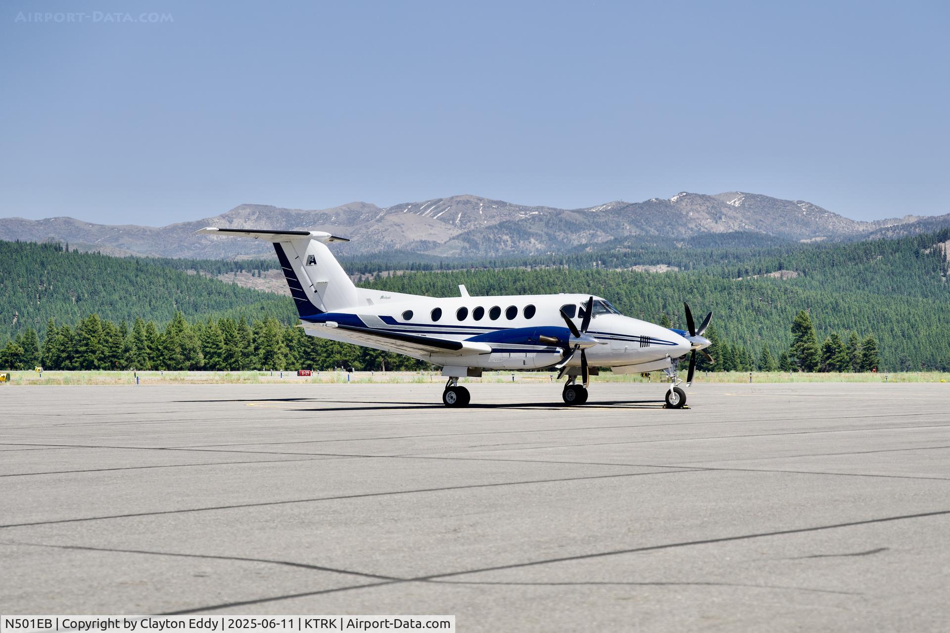 N501EB, 1978 Beech 200 Super King Air C/N BB-422, Truckee-Tahoe airport in California 2025