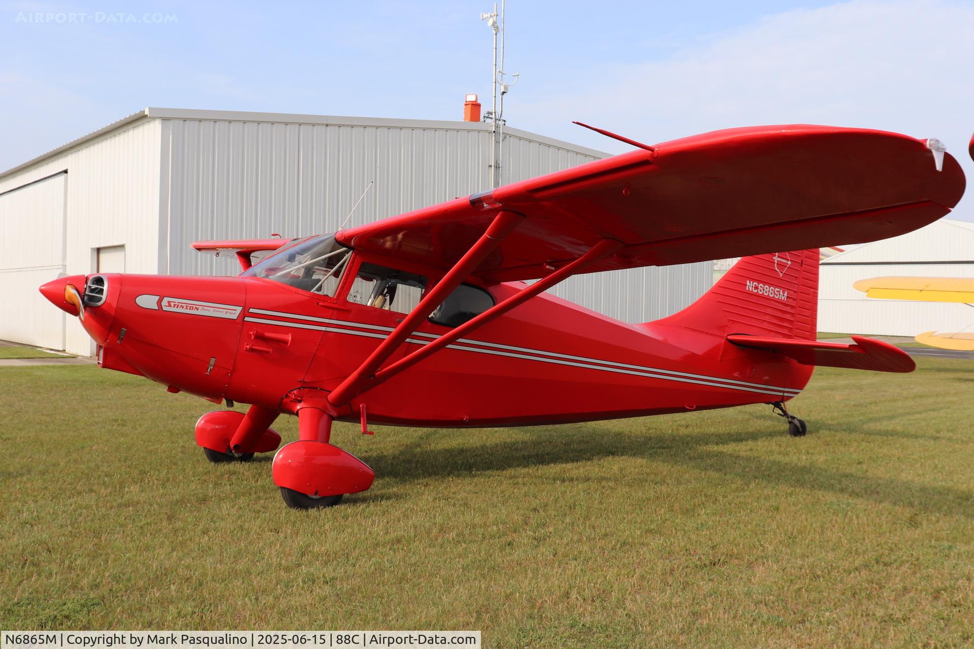 N6865M, Stinson 108-3 Voyager C/N 1084865, Stinson 108-3