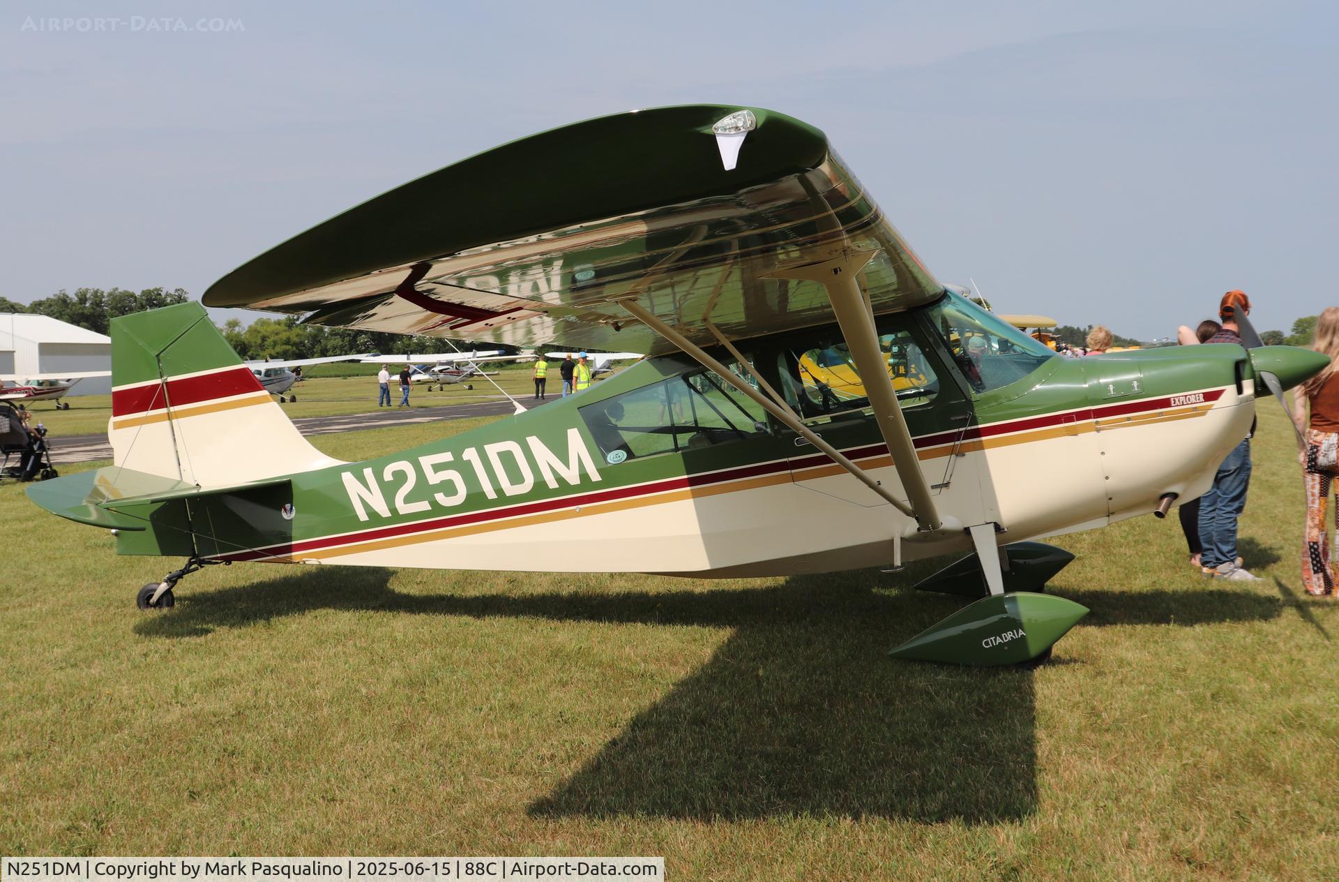 N251DM, 2000 American Champion 7GCBC C/N 1284-99, American Champion 7GCBC