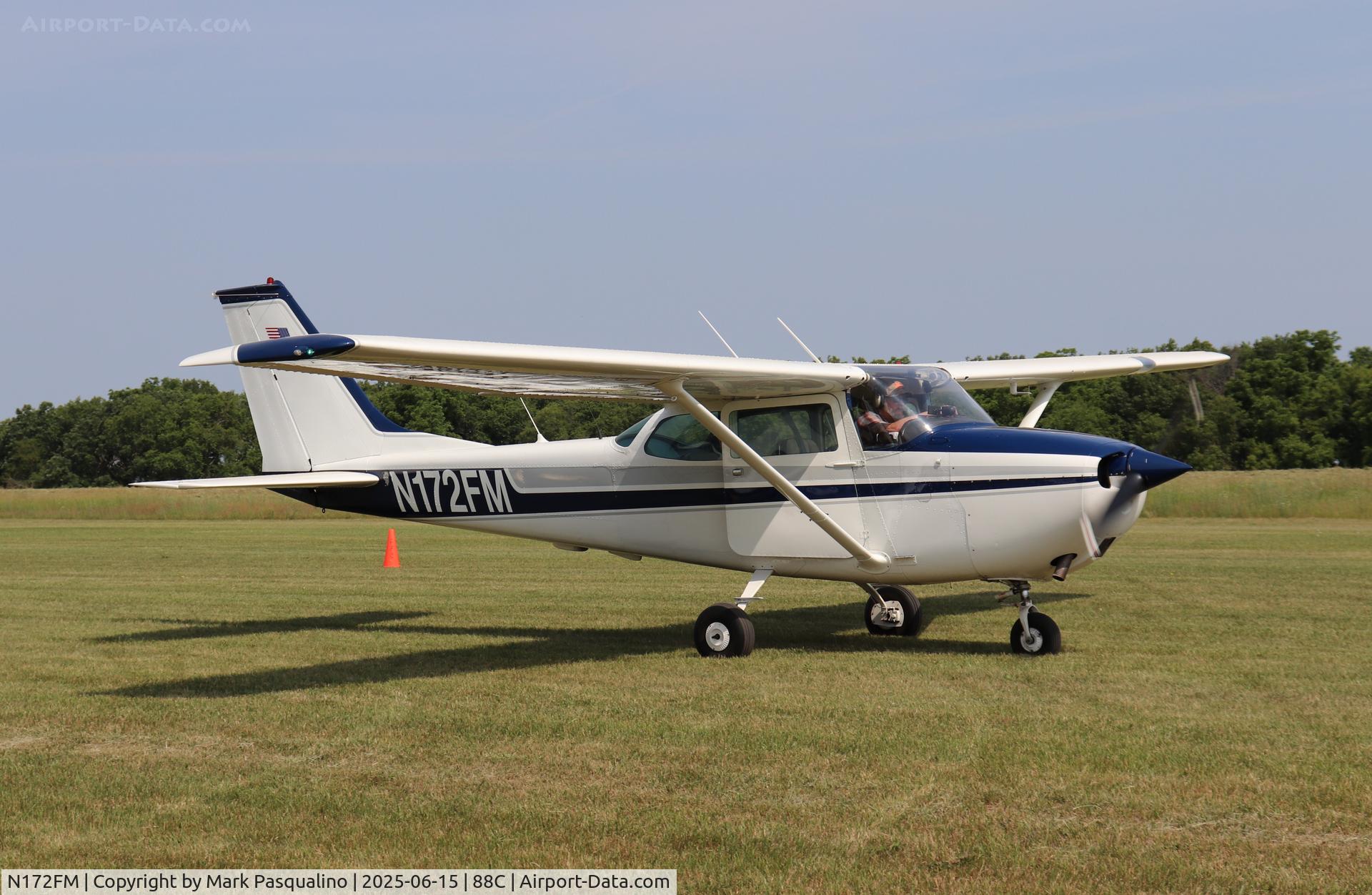 N172FM, 1969 Cessna 172K Skyhawk C/N 17258008, Cessna 172K