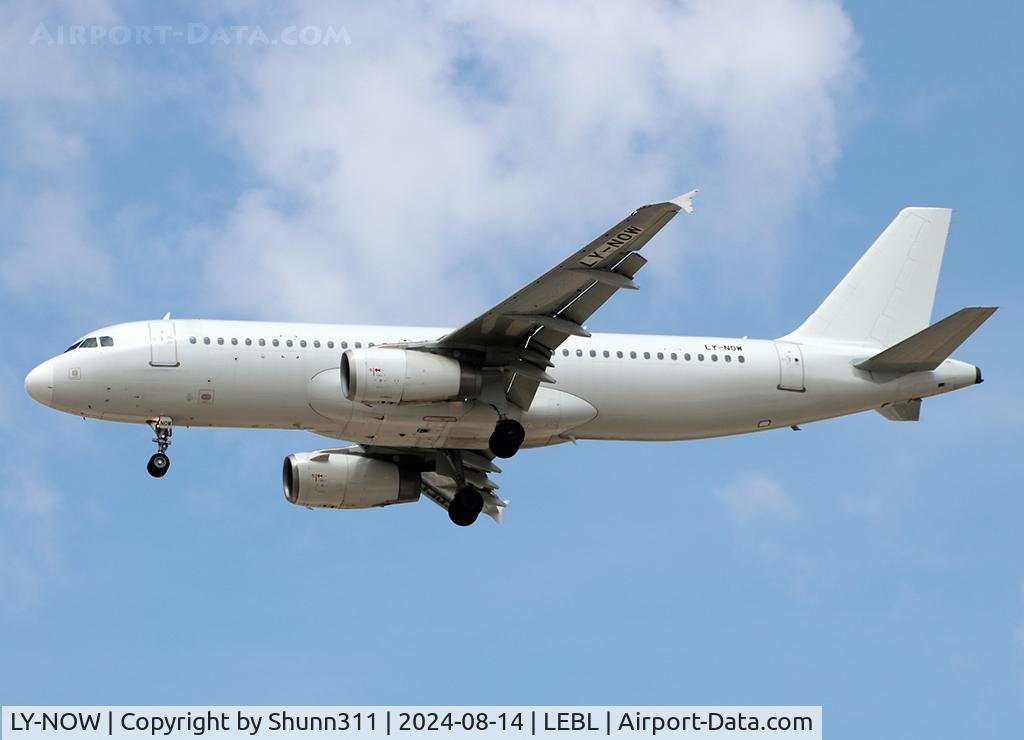 LY-NOW, 2010 Airbus A320-232 C/N 4328, Landing rwy 24R in all white c/s without titles... Vueling Airlines summer lease