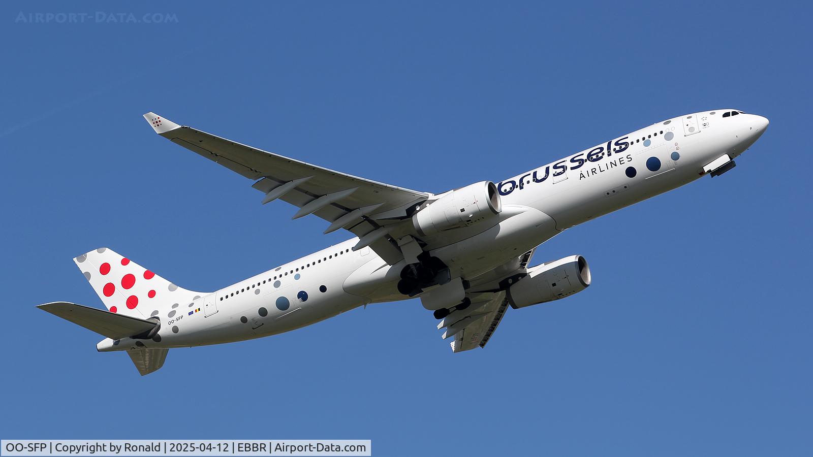 OO-SFP, 2005 Airbus A330-343X C/N 645, at ebbr