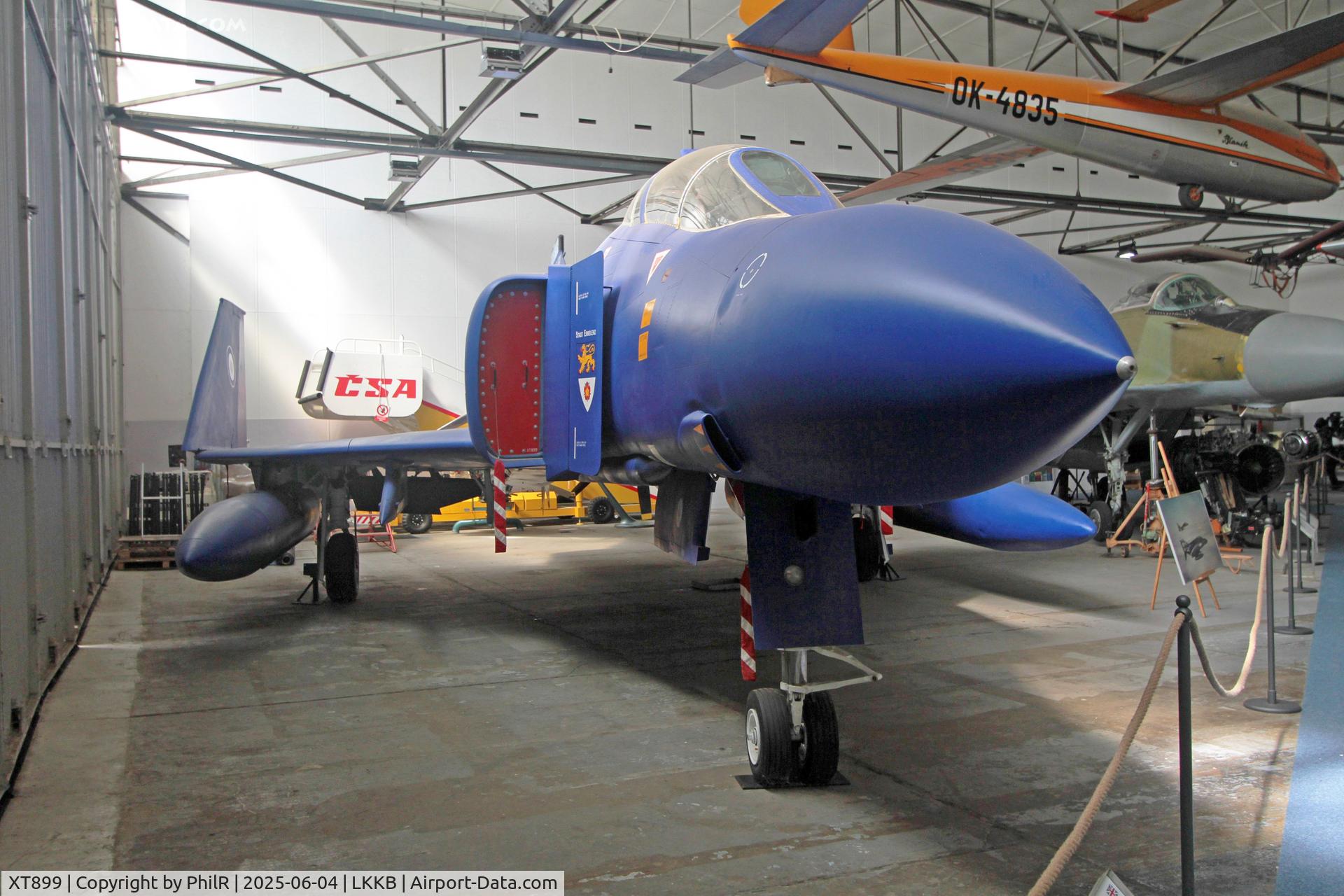 XT899, 1968 McDonnell Douglas Phantom FGR2 C/N 2507, XT899 1968 McDonnell Douglas Phantom FGR2 RAF Kbely Aviation Museum