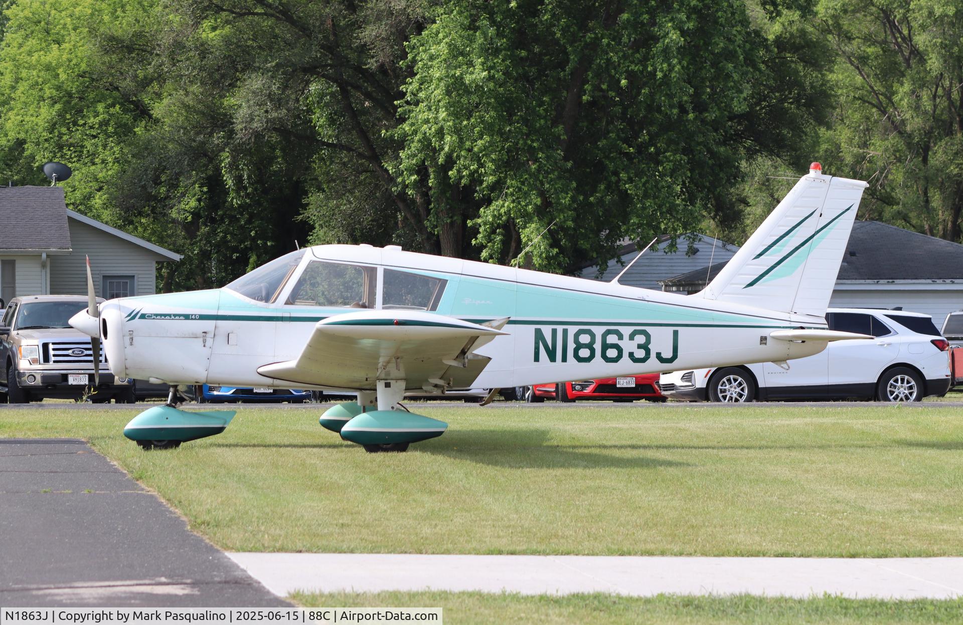 N1863J, 1968 Piper PA-28-140 C/N 28-24302, Piper PA-28-140