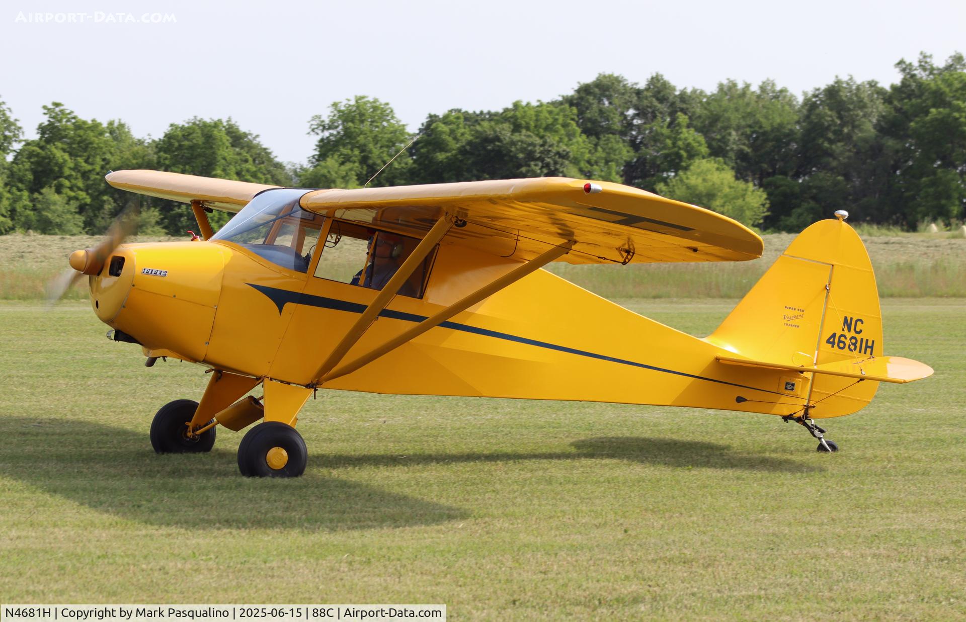N4681H, 1948 Piper PA-17 Vagabond C/N 17-80, Piper PA-17