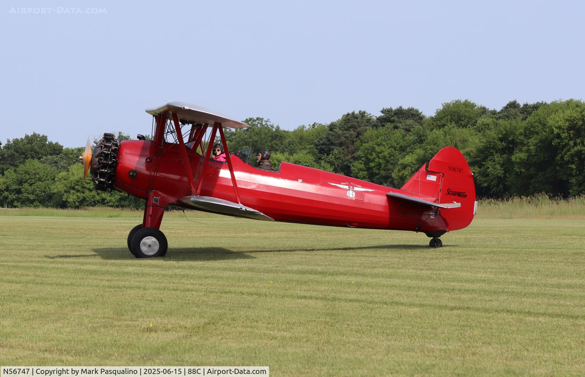 N56747, 1942 Boeing D75N1 C/N 75-4036, Stearman