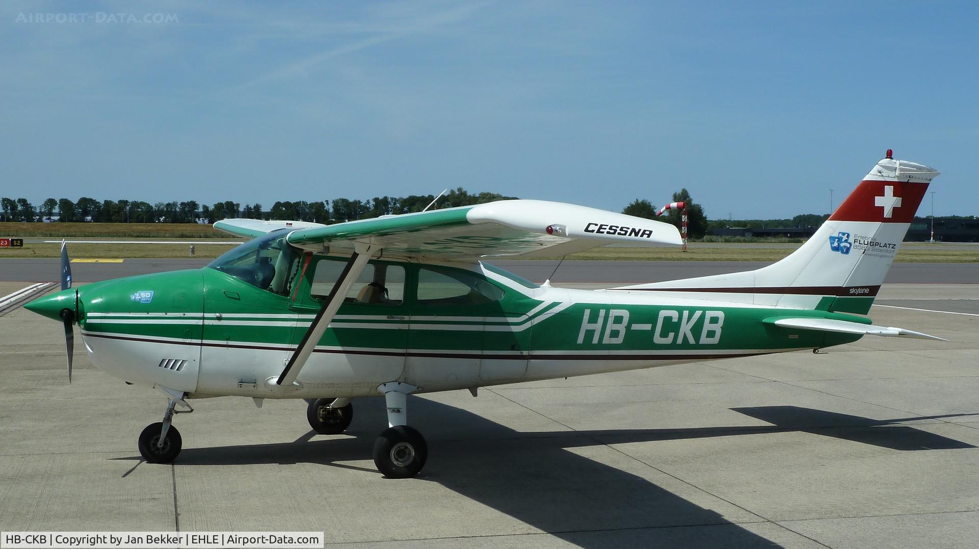 HB-CKB, 1975 Cessna 182P Skylane Skylane C/N 18263933, Lelystad Airport
