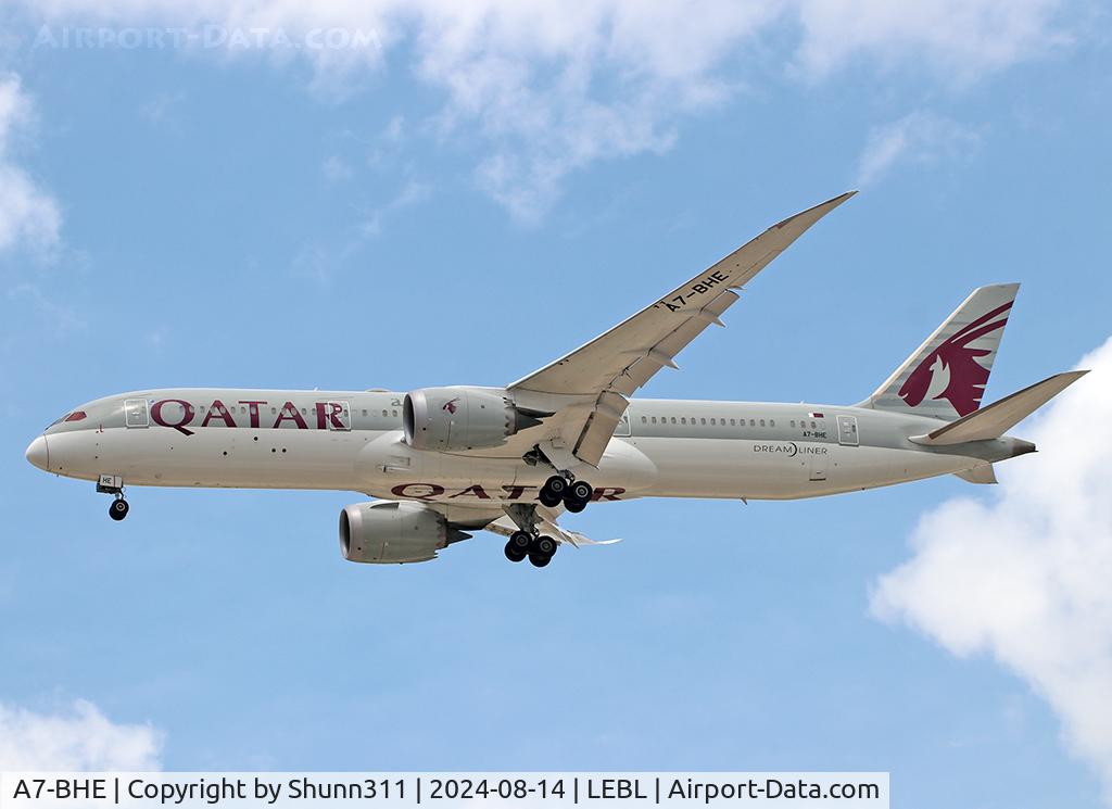A7-BHE, 2019 Boeing 787-9 Dreamliner Dreamliner C/N 64218, Landing rwy 24R
