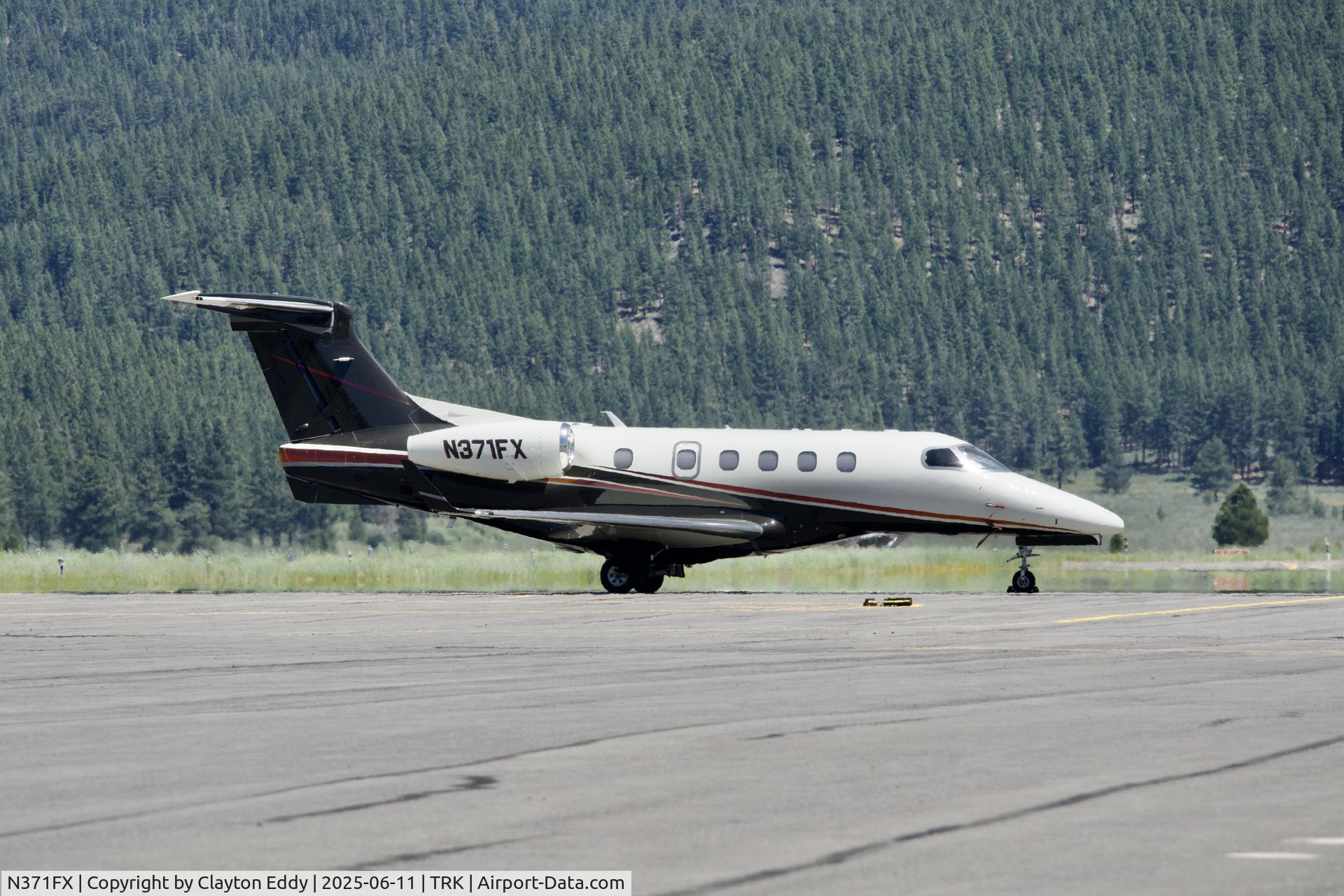 N371FX, 2016 Embraer EMB-505 Phenom 300 C/N 50500387, Truckee Tahoe airport in California 2025