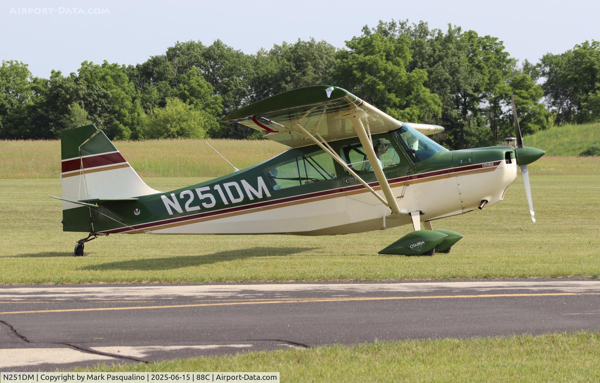 N251DM, 2000 American Champion 7GCBC C/N 1284-99, American Champion 7GCBC