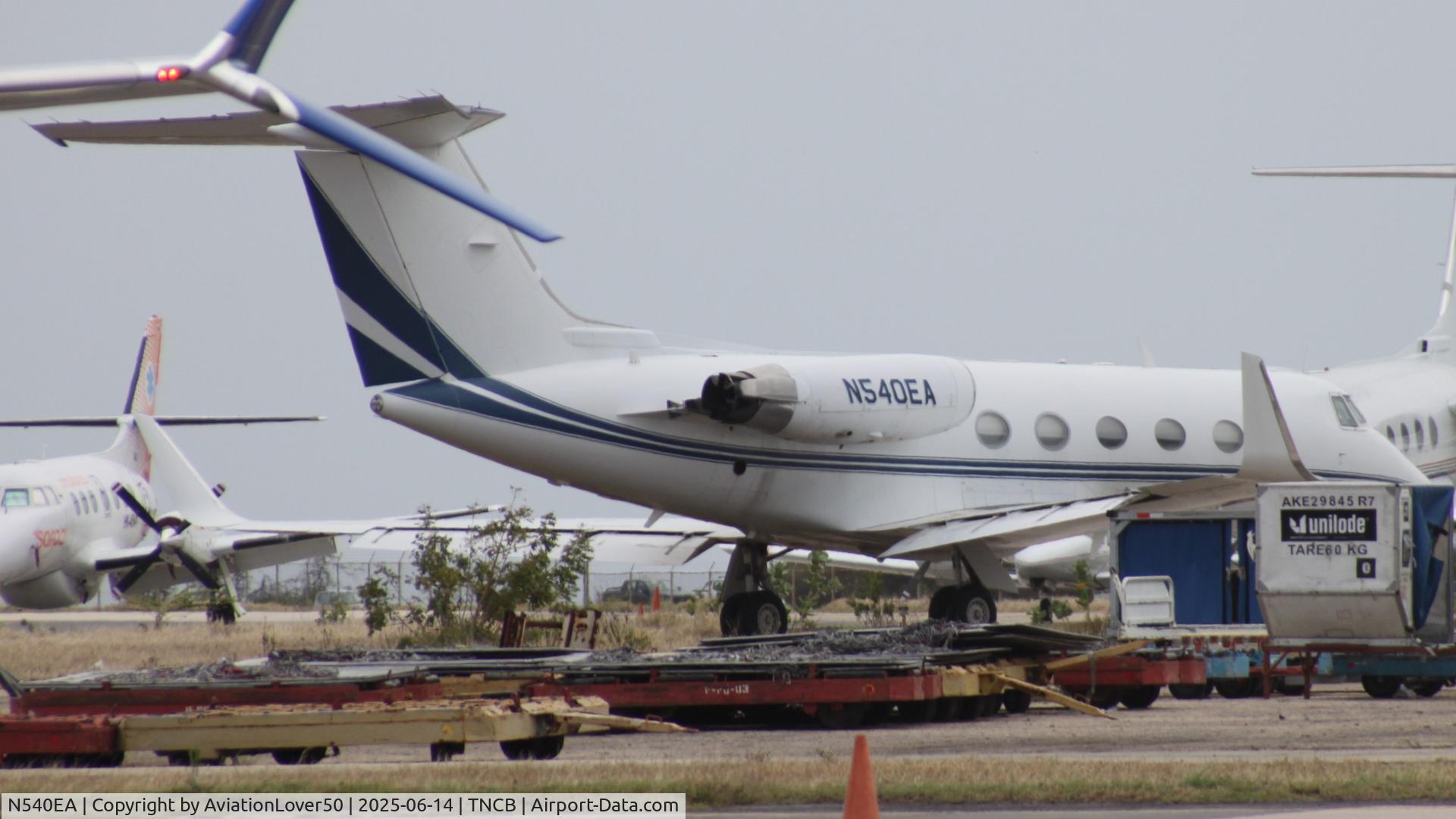 N540EA, 1975 Grumman G-1159 Gulfstream II C/N 174, G-II