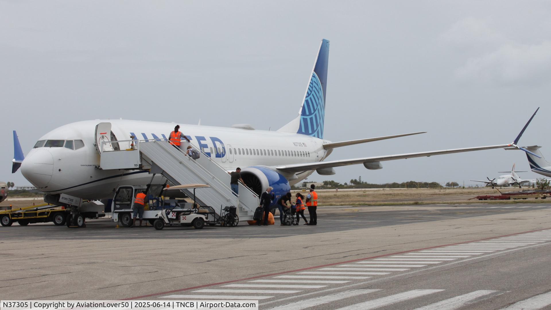 N37305, 2023 Boeing 737-8 MAX C/N 67560, United MAX 8