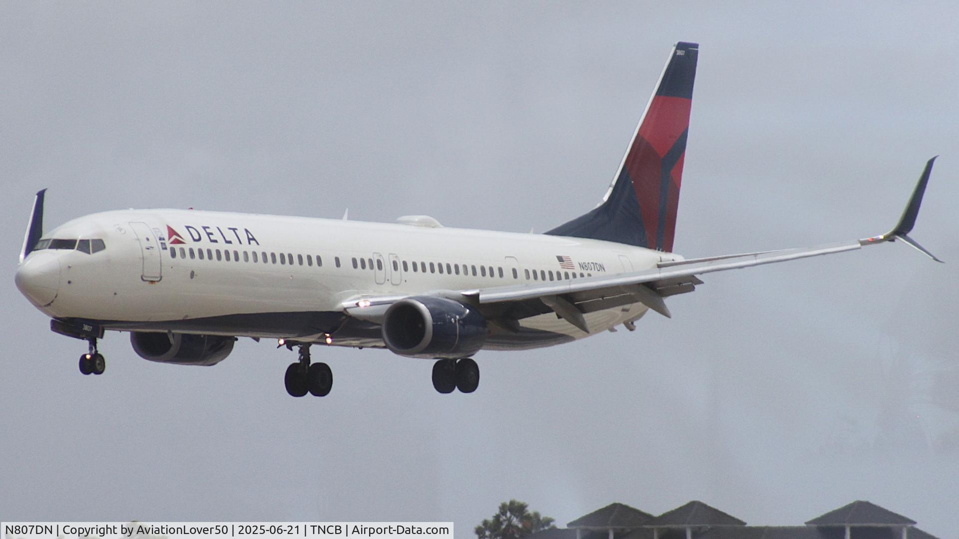 N807DN, 2013 Boeing 737-932/ER C/N 31921, Delta 739