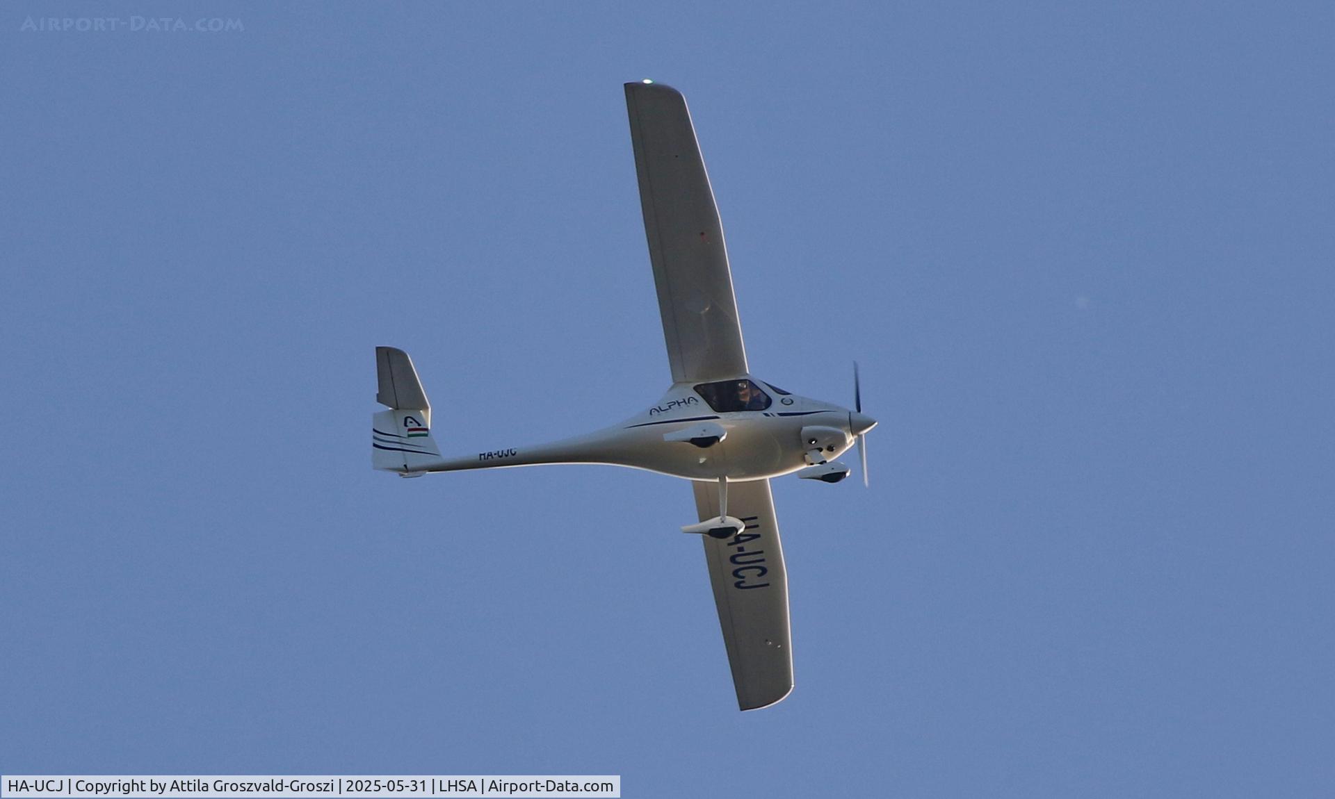 HA-UCJ, 2015 Pipistrel Alpha Trainer C/N 782 AT 912, LHSA - in the airspace of Szentkirályszabadja airport, Hungary
