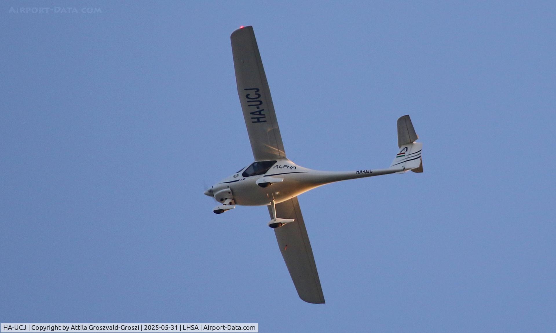 HA-UCJ, 2015 Pipistrel Alpha Trainer C/N 782 AT 912, LHSA - in the airspace of Szentkirályszabadja airport, Hungary