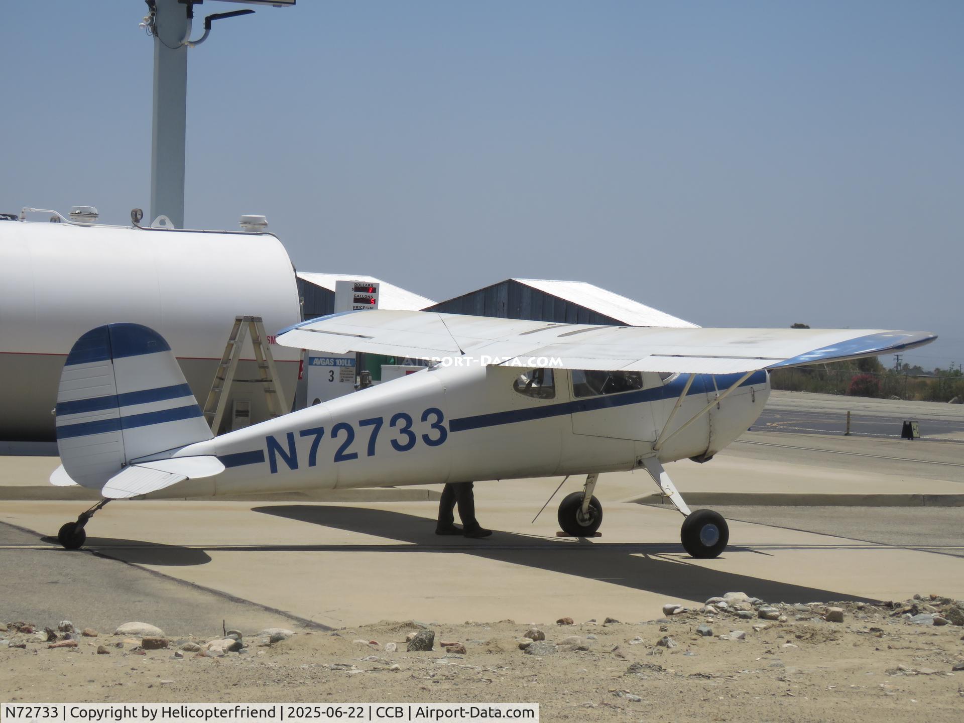 N72733, 1946 Cessna 140 C/N 9912, Just fueled