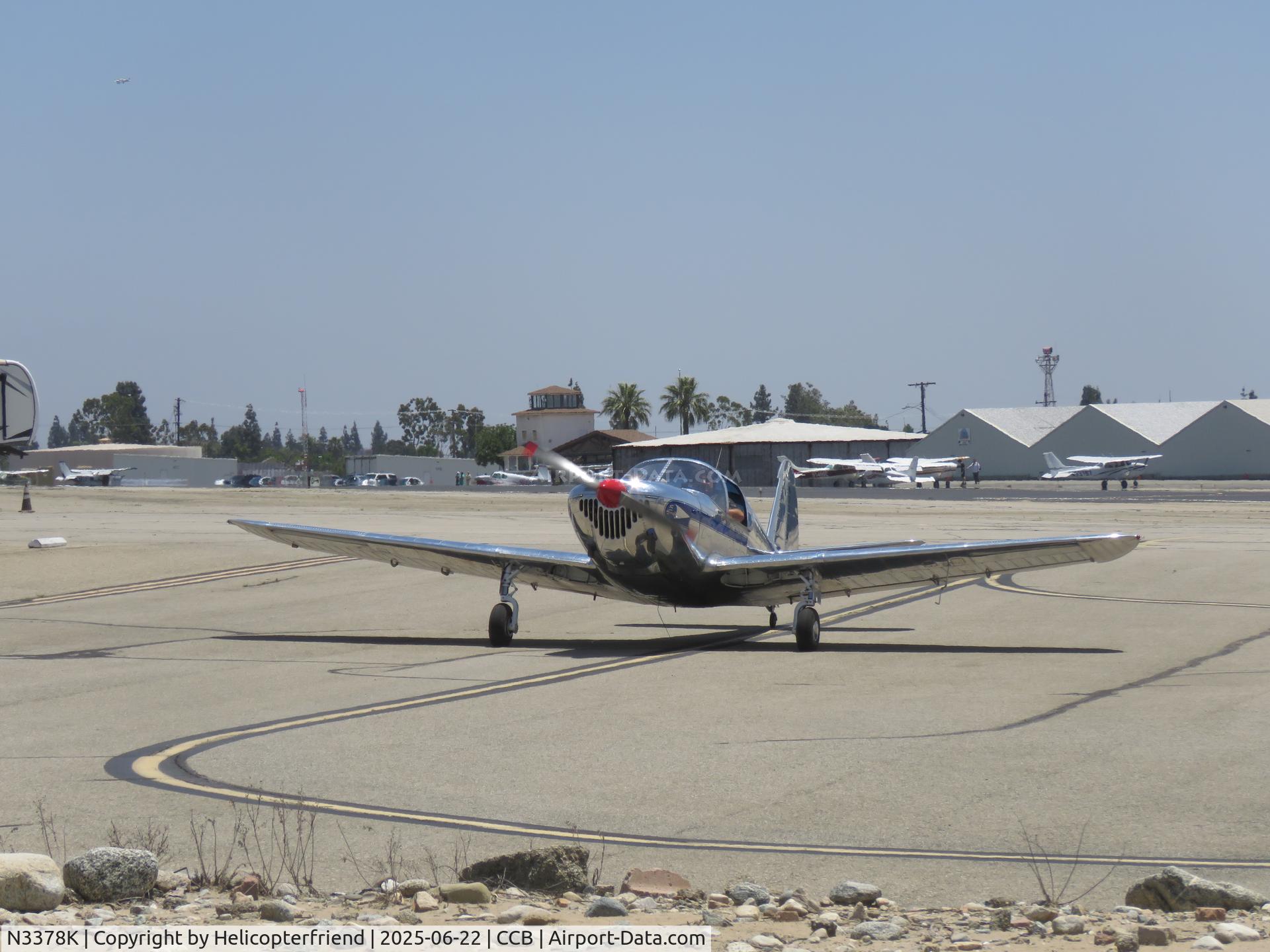 N3378K, 1946 Globe GC-1B Swift C/N 1371, Pulling in for fuel
