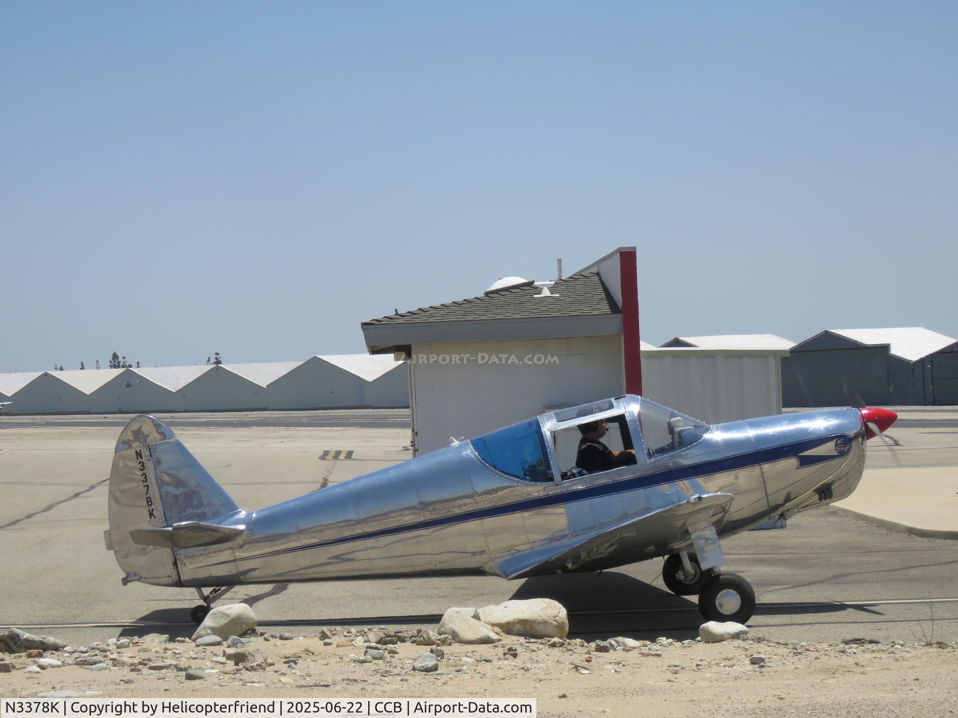 N3378K, 1946 Globe GC-1B Swift C/N 1371, Waiting for the Cessna 140 to leave