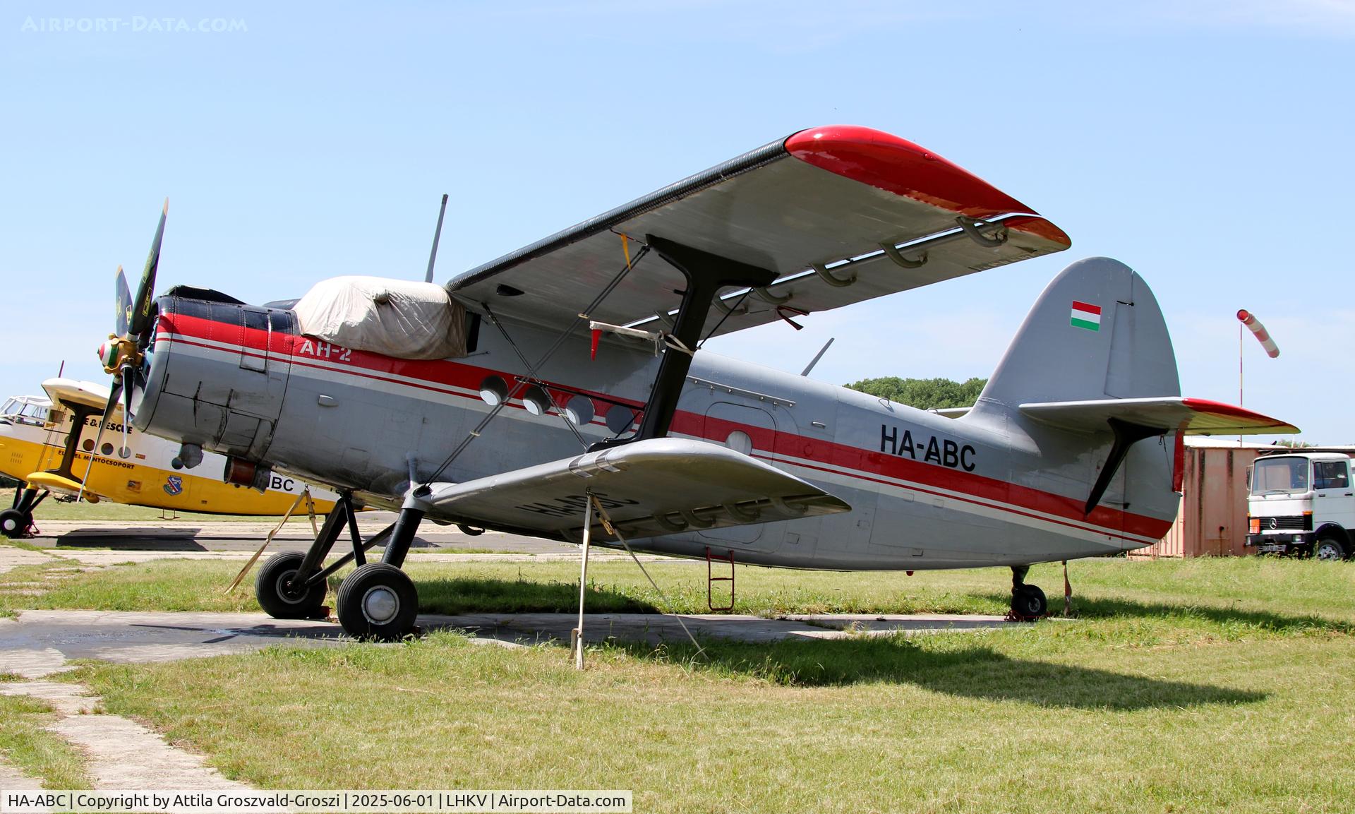 HA-ABC, 1989 PZL-Mielec An-2TD C/N 1G235-20, LHKV - Kaposújlak Airport, Hungary