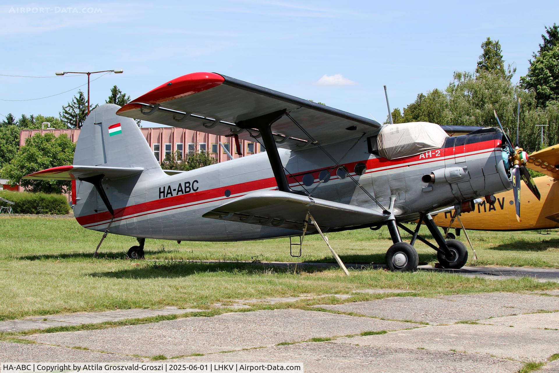 HA-ABC, 1989 PZL-Mielec An-2TD C/N 1G235-20, LHKV - Kaposújlak Airport, Hungary