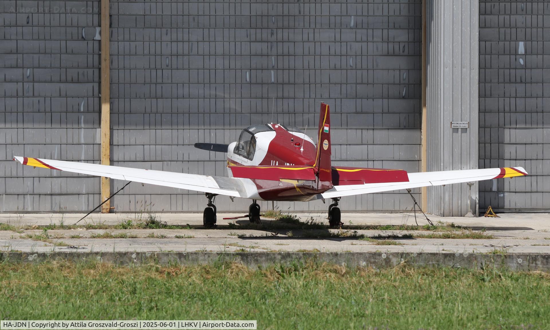HA-JDN, 1978 IAR IAR-823 C/N 44, LHKV - Kaposújlak Airport, Hungary
