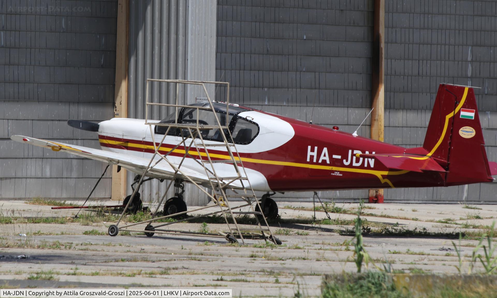 HA-JDN, 1978 IAR IAR-823 C/N 44, LHKV - Kaposújlak Airport, Hungary