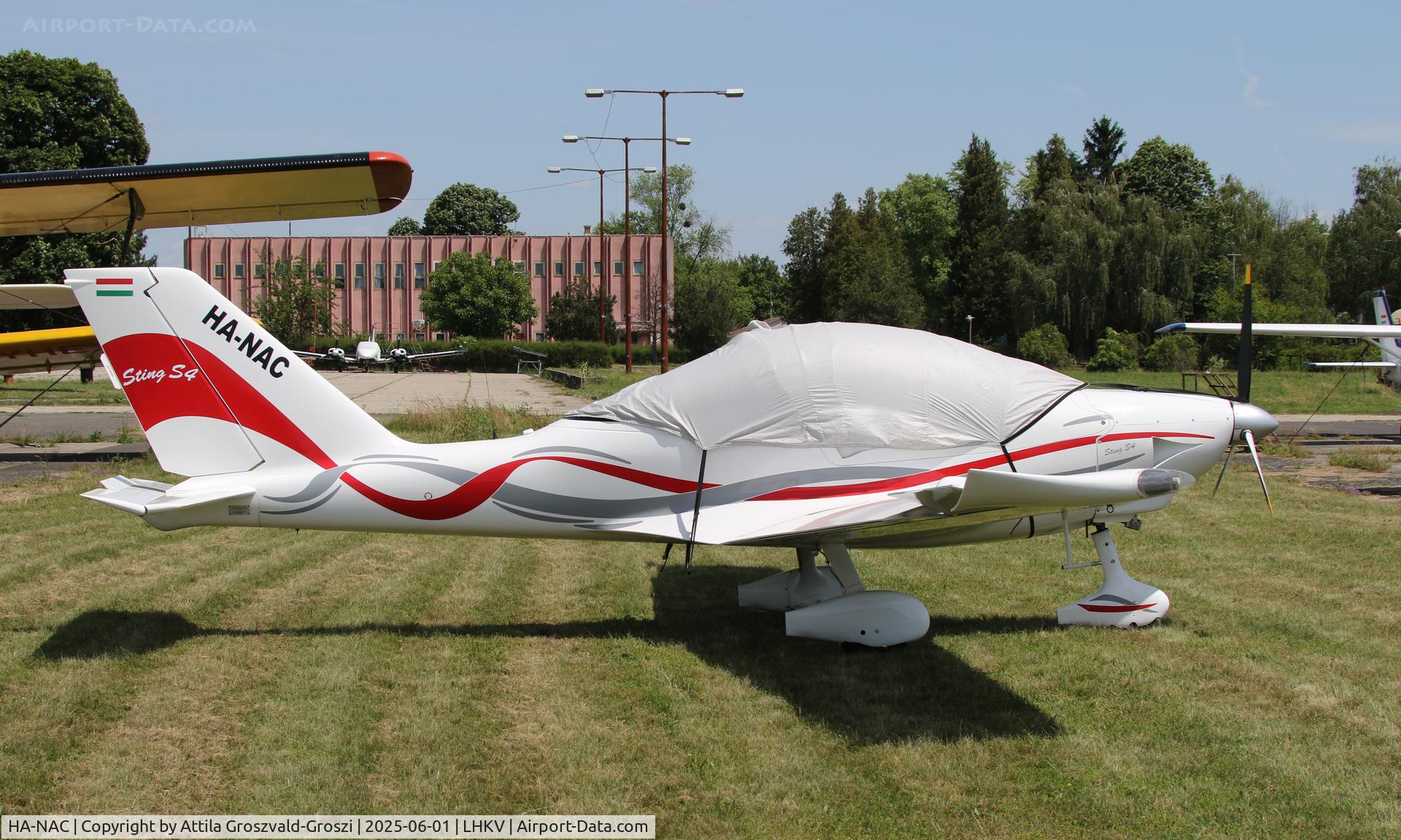 HA-NAC, TL Ultralight TL-2000 Sting C/N 09ST320, LHKV - Kaposújlak Airport, Hungary