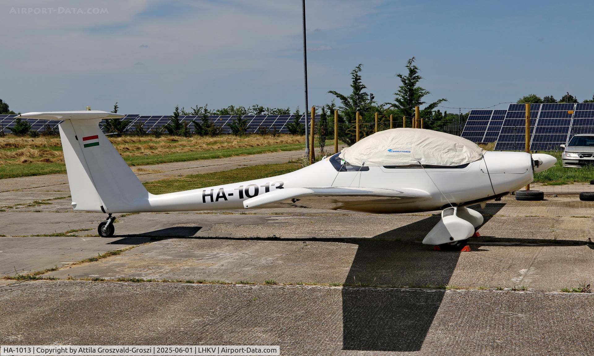 HA-1013, Hoffmann H-36 Dimona C/N 3617, LHKV - Kaposújlak Airport, Hungary