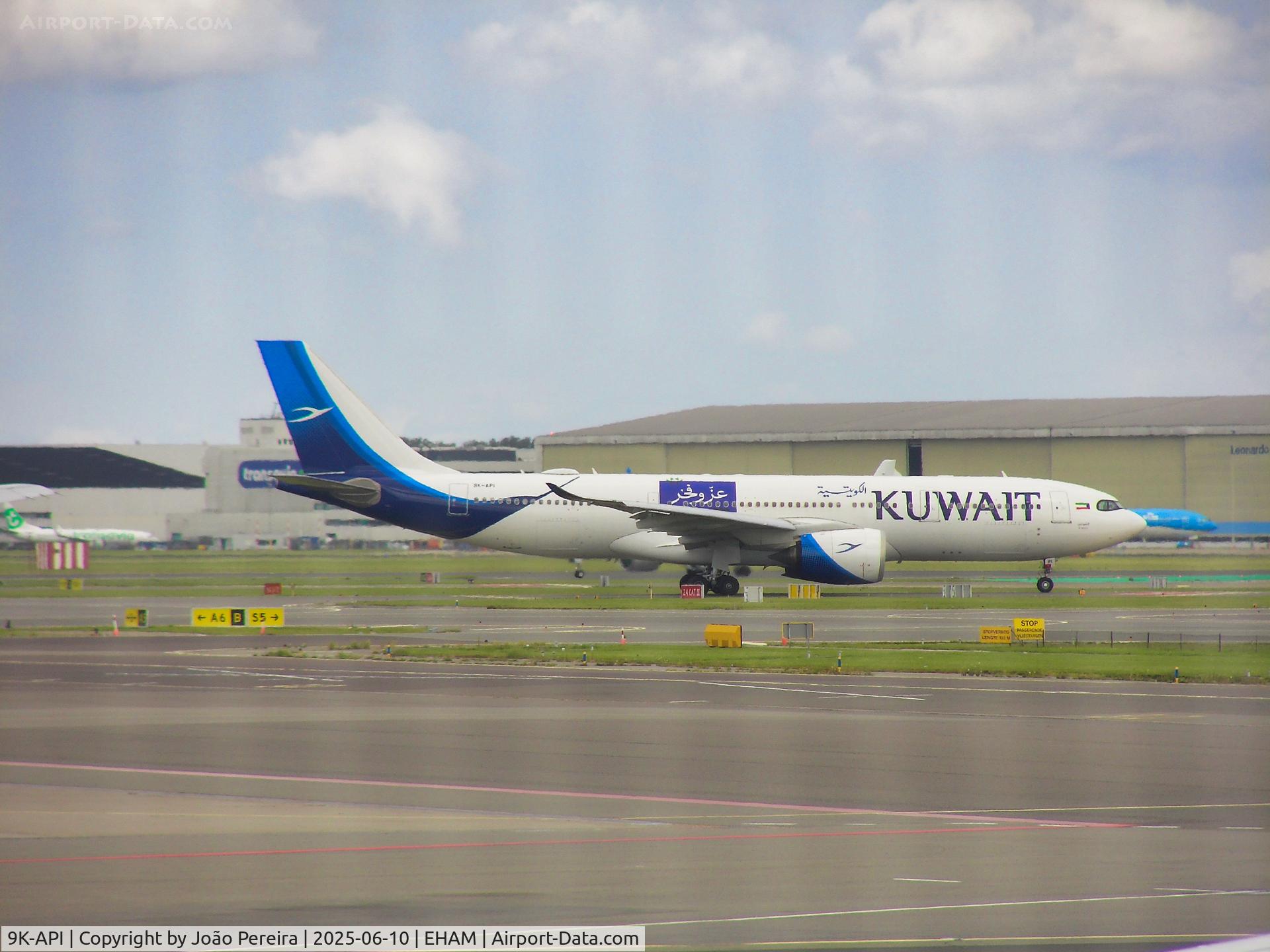9K-API, 2021 Airbus A330-841 C/N 2016, Kuwait Airways A338 at AMS (EHAM)