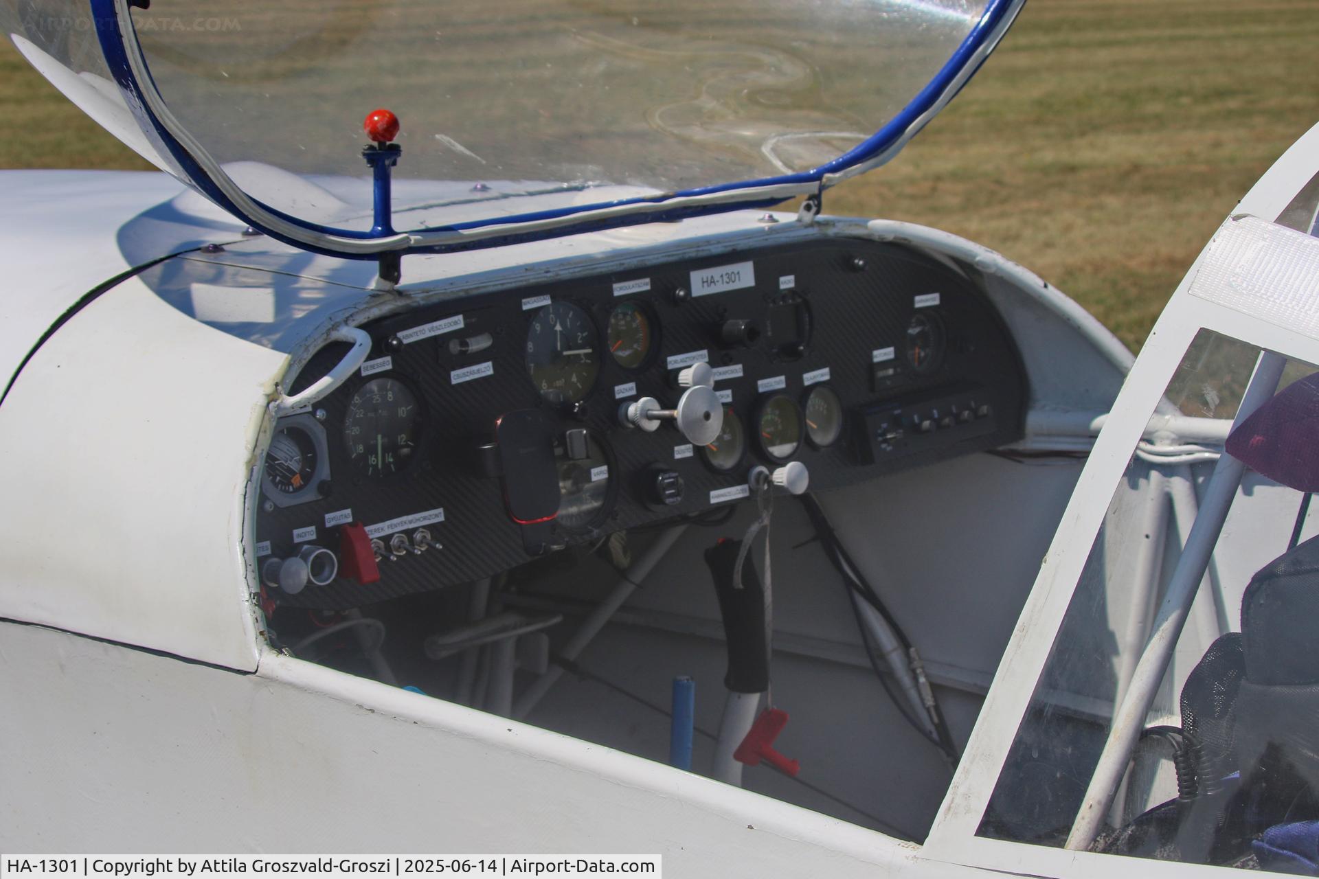 HA-1301, 1967 Scheibe SF-25B Falke C/N 4606, HU-0020 - Rétság Airport, Hungary - Ultralight Aircraft Meeting 2025