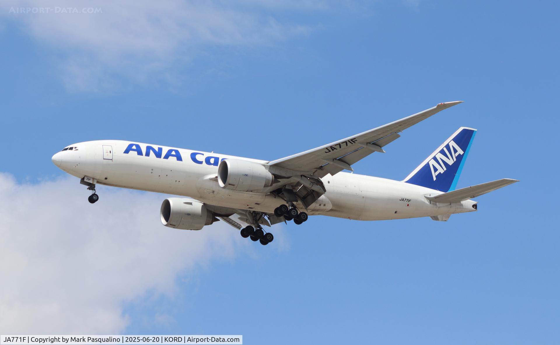 JA771F, 2018 Boeing 777-F C/N 65756, Boeing 777-F