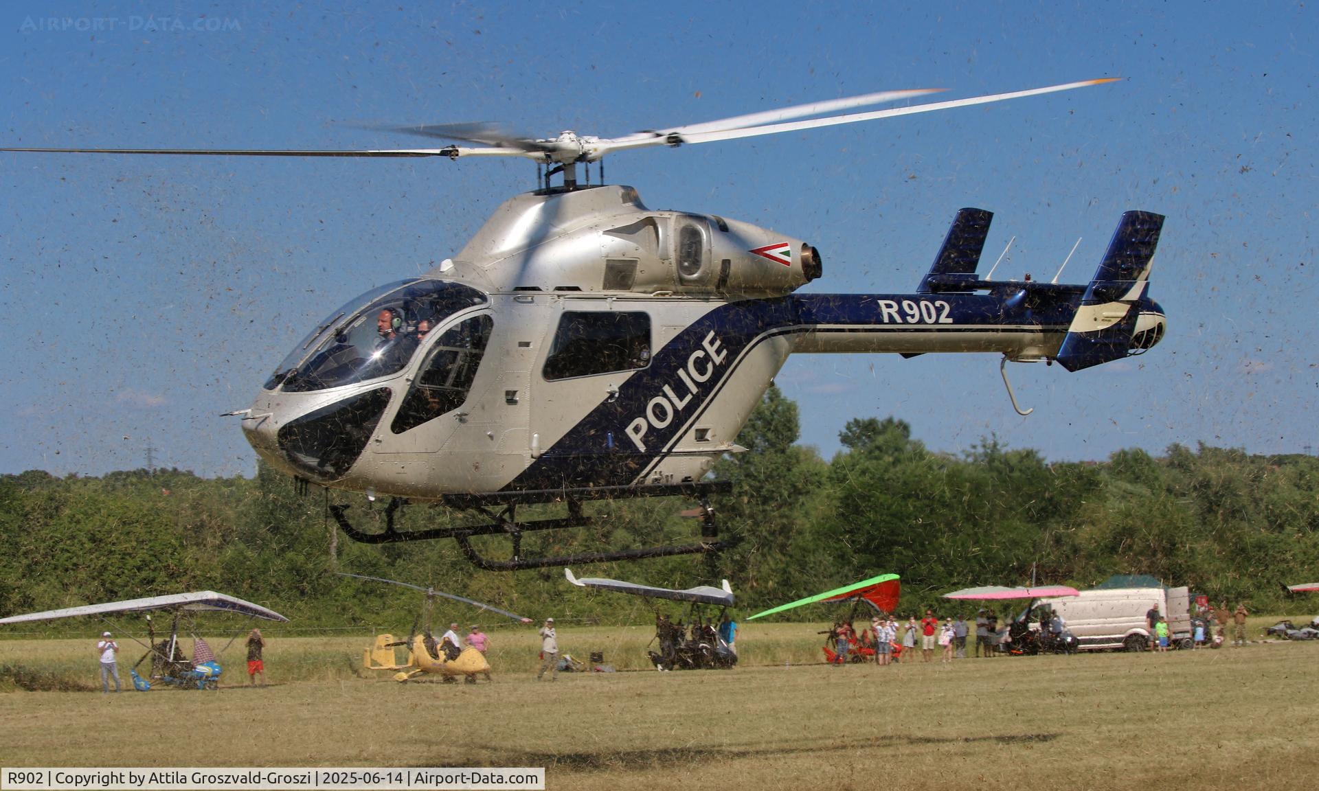 R902, 2001 MD Helicopters MD-900 Explorer C/N 900-00096, HU-0020 - Rétság Airport, Hungary - Ultralight Aircraft Meeting 2025
