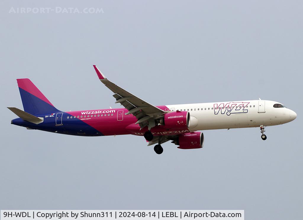 9H-WDL, Airbus A321-271NX C/N 11477, Landing rwy 24R