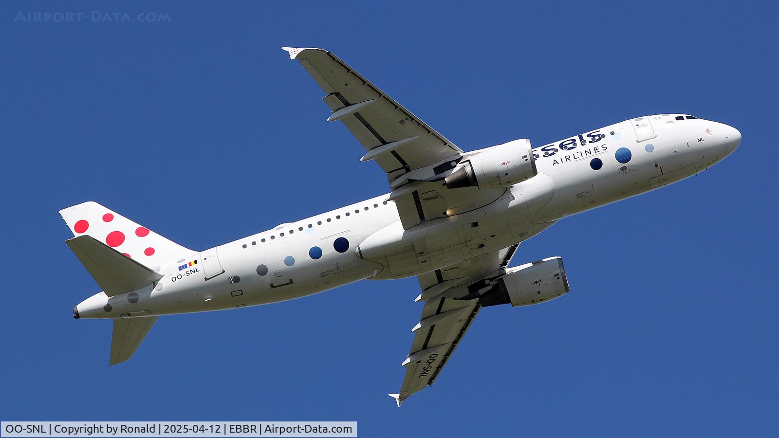 OO-SNL, 2003 Airbus A320-214 C/N 1961, at ebbr