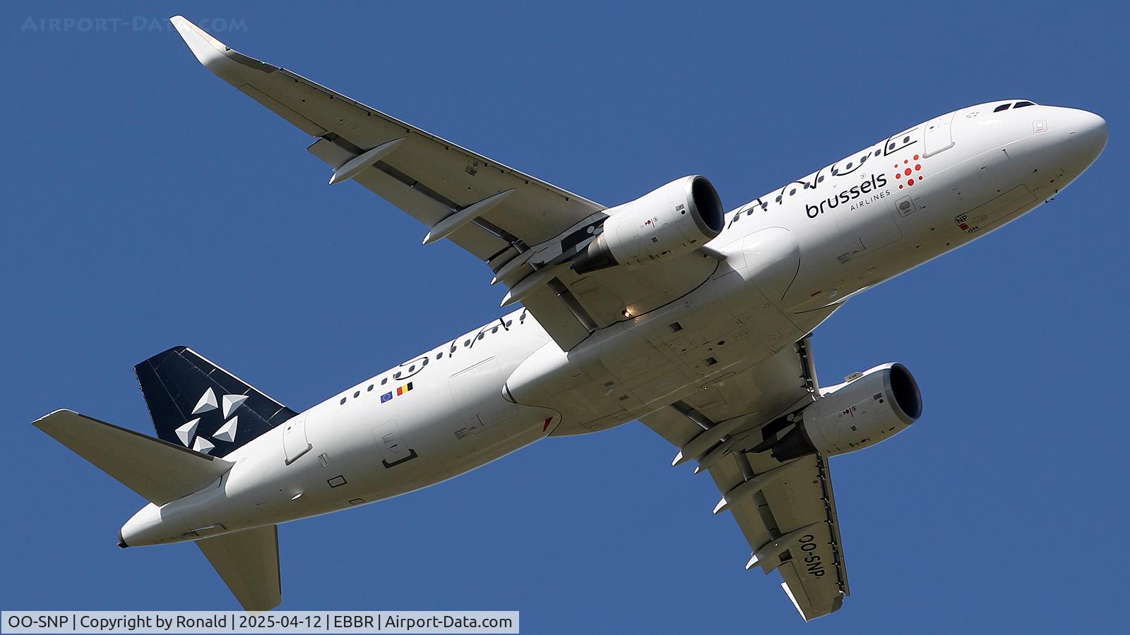 OO-SNP, 2013 Airbus A320-214 C/N 5635, at ebbr