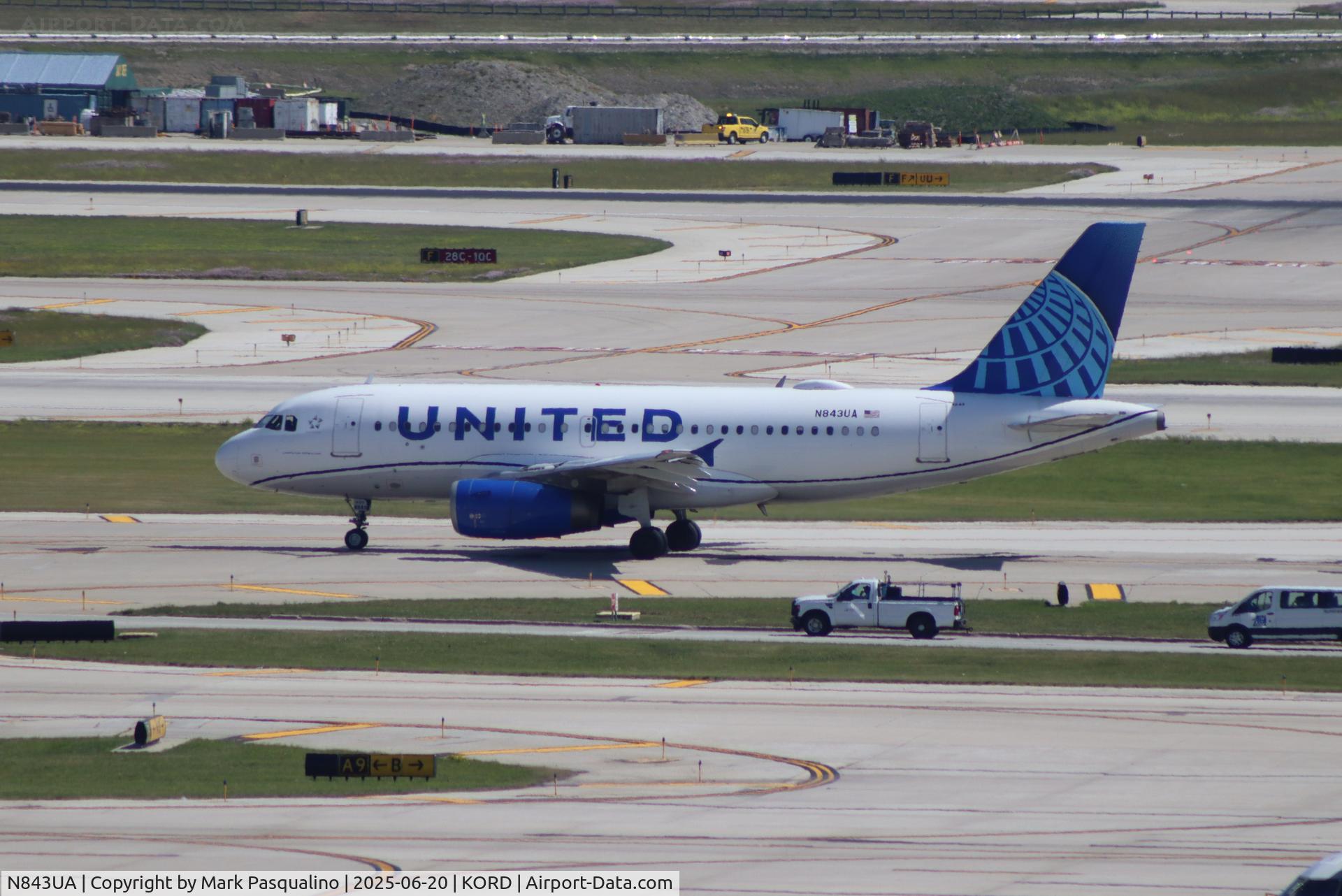 N843UA, 2001 Airbus A319-131 C/N 1573, Airbus A319-131
