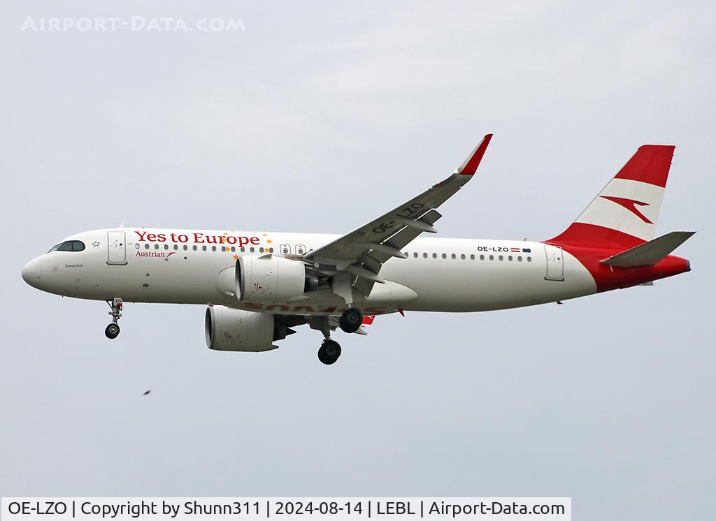 OE-LZO, 2022 Airbus A320-271N C/N 11076, Landing ry 06L with additional 