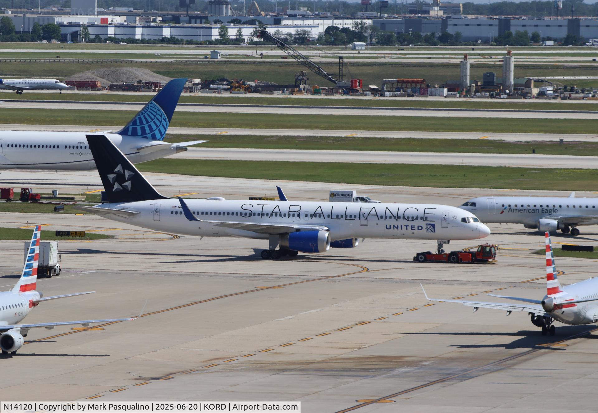 N14120, 1997 Boeing 757-224 C/N 27562, Boeing 757-224