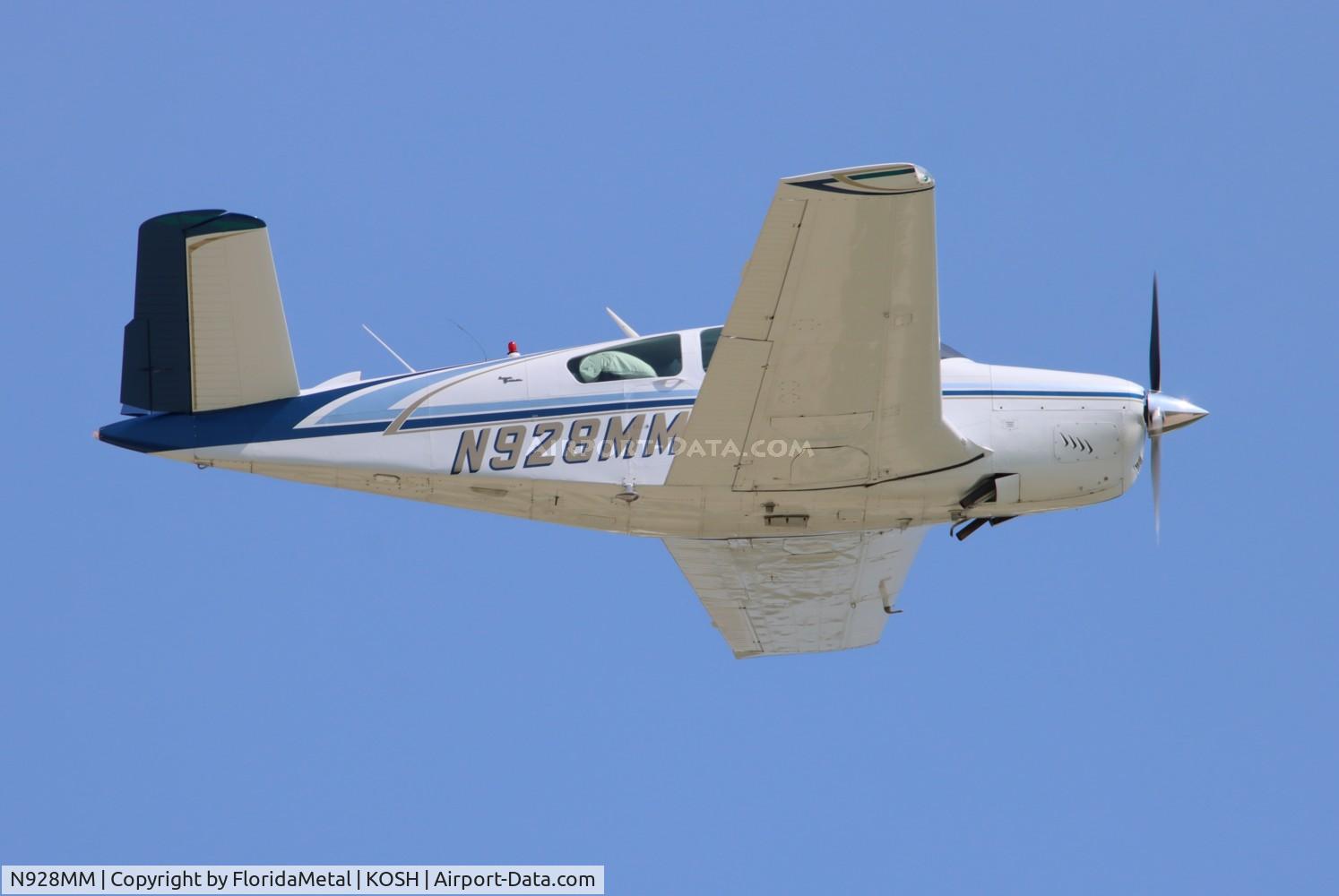 N928MM, 1969 Beech V35A Bonanza C/N D-8942, Bonanza 35 zx 