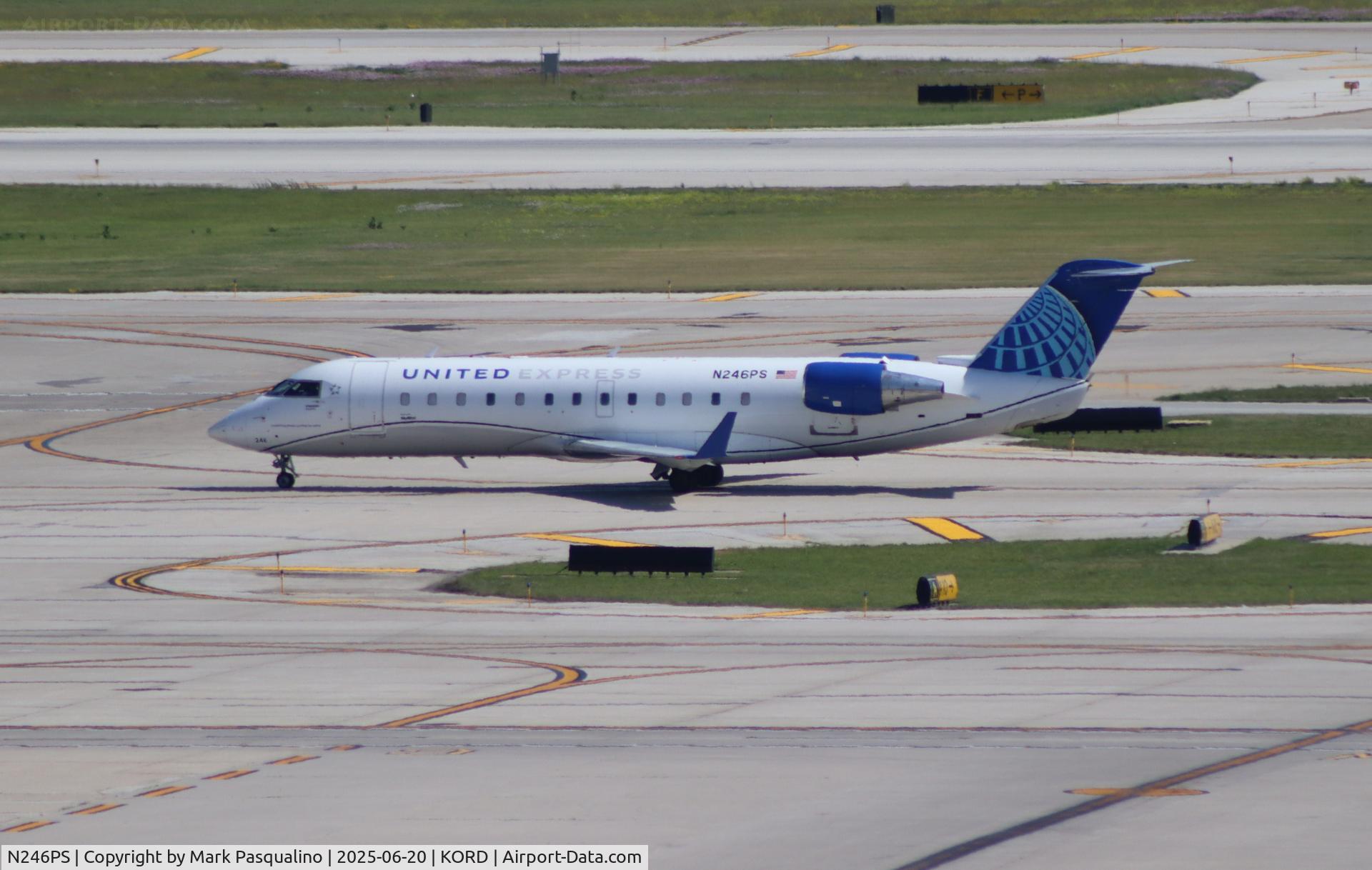 N246PS, 2004 Bombardier CRJ-200ER (CL-600-2B19) C/N 7920, CL-600-2B19
