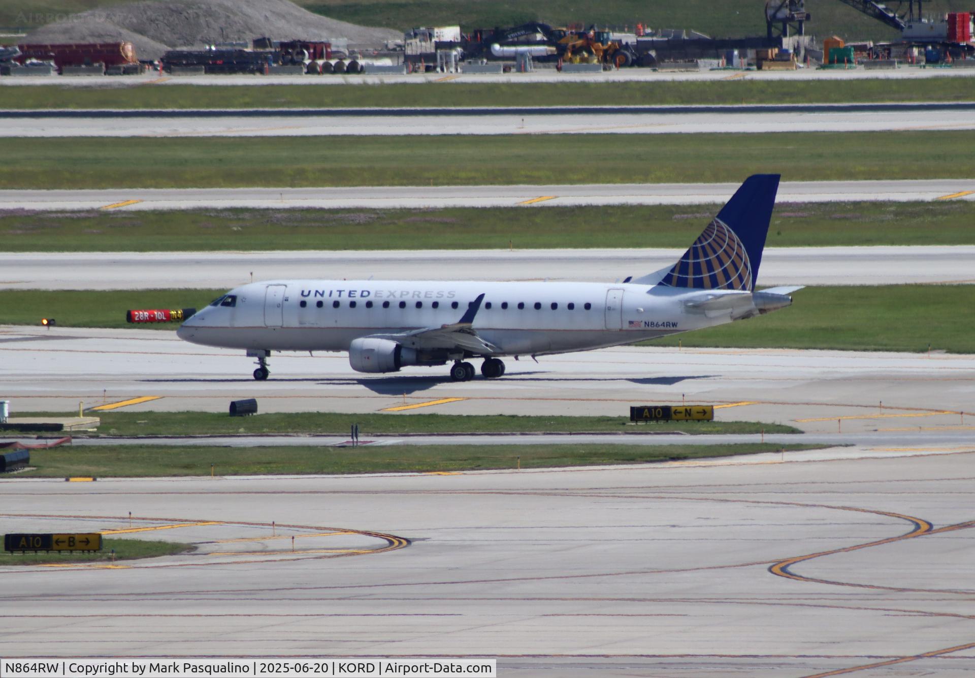 N864RW, 2006 Embraer 170SE (ERJ-170-100SE) C/N 17000117, ERJ-170-100SE
