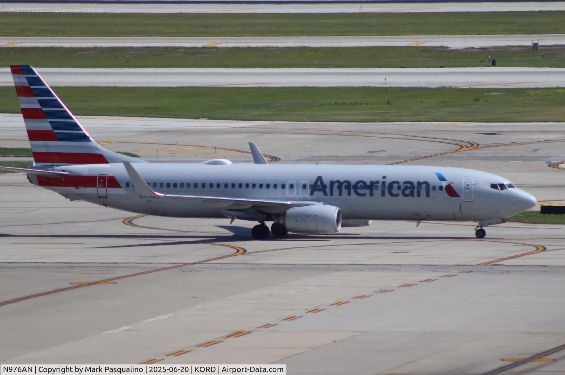 N976AN, 2001 Boeing 737-823 C/N 30099, Boeing 737-823