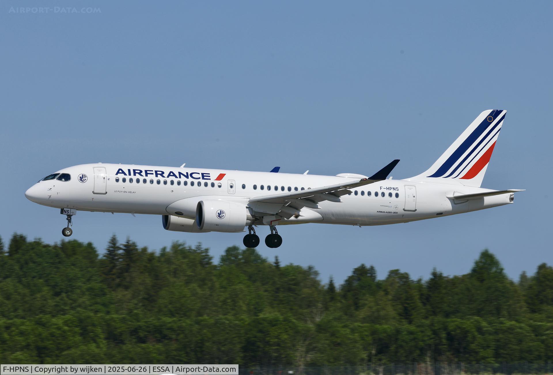 F-HPNS, 2025 Airbus Canada A220-300 C/N 55353, Rwy 26