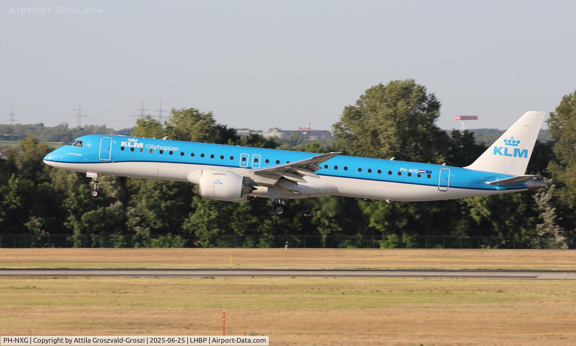 PH-NXG, 2021 Embraer E195-E2 (ERJ-190-400STD) C/N 19020062, LHBP - Budapest Liszt Ferenc International Airport, Budapest, Hungary