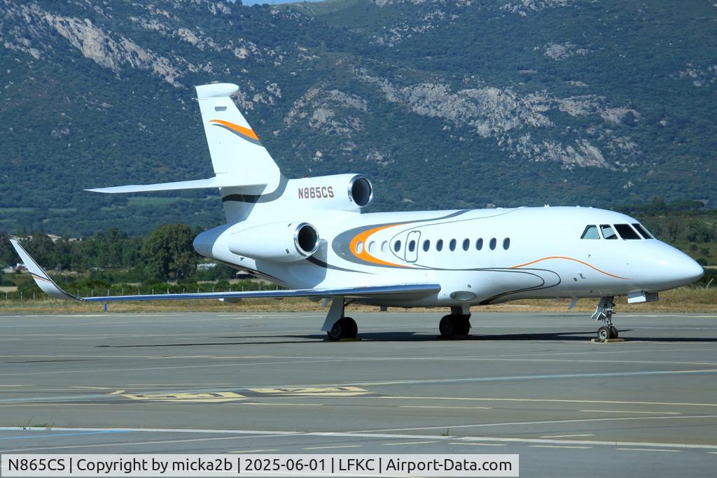 N865CS, 2004 Dassault Falcon 900EX C/N 136, Parked