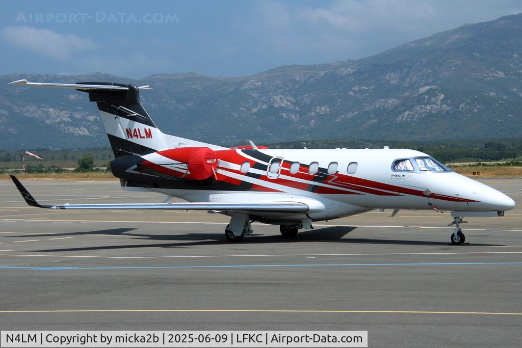 N4LM, 2017 Embraer EMB-505 Phenom 300 C/N 50500437, Parked