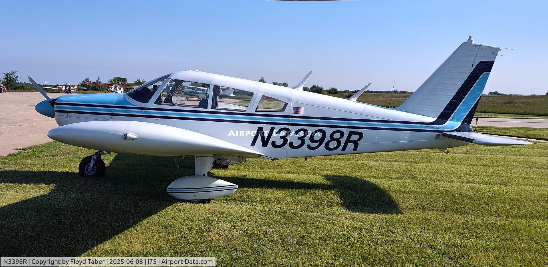 N3398R, 1969 Piper PA-28-180 C/N 28-5671, At the 1st Annual Memorial Fly In